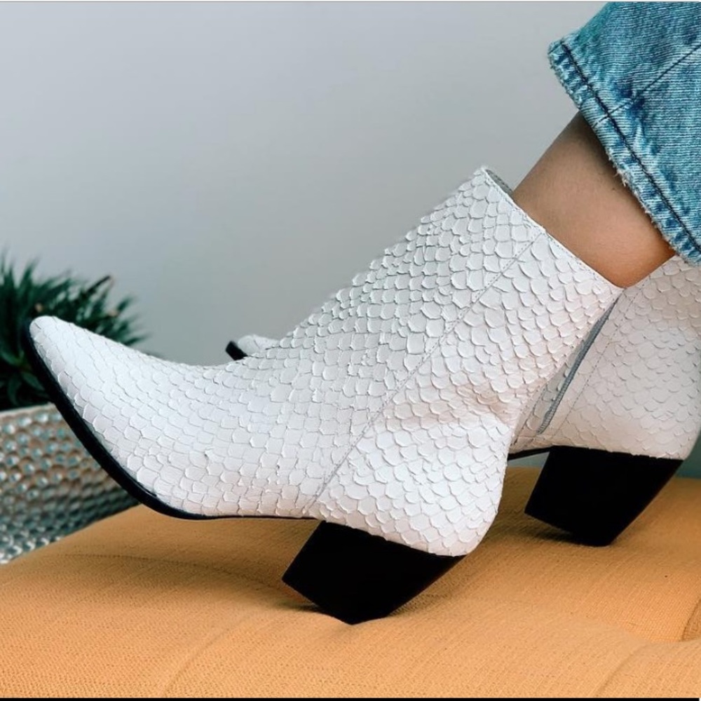 Matisse Caty white snake ankle booties